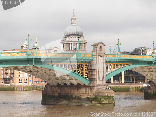 Image of River Thames in London