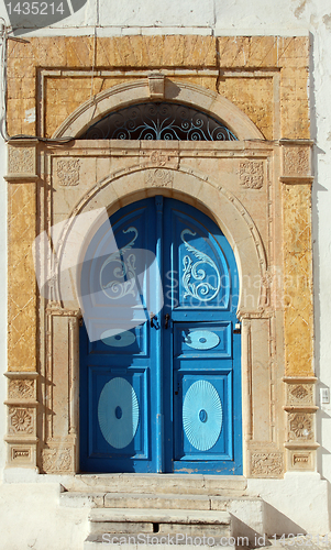 Image of Traditional door from Sidi Bou Said, Tunis