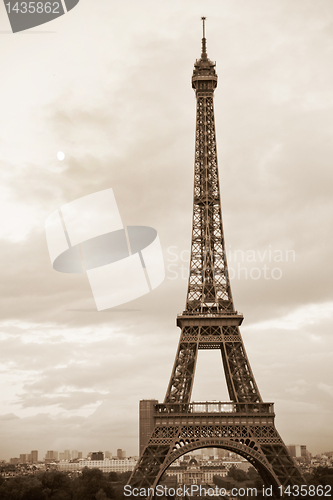 Image of Eiffel tower