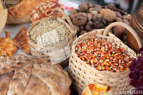 Image of Basket with wheat and maize