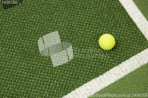 Image of Tennis ball