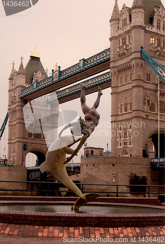 Image of Tower Bridge in London