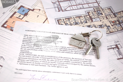 Image of Keys on mortgage note