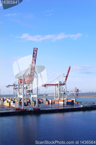 Image of harbor crane