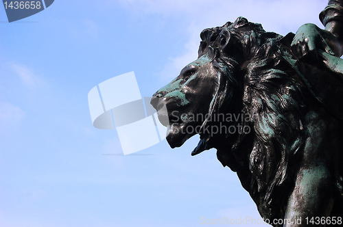 Image of Queen Victoria's Memorial