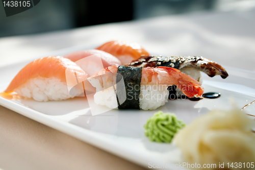 Image of Sushi set