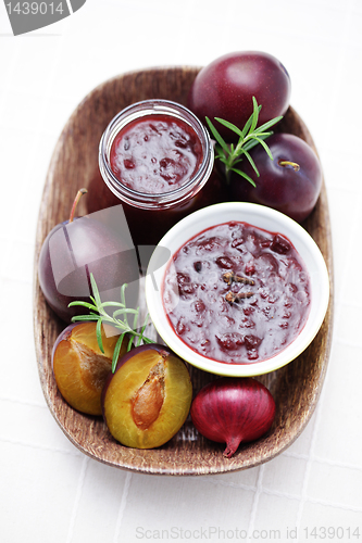 Image of plum chutney