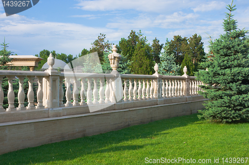Image of  balustrade in park 