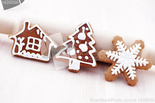 Image of gingerbreads with spices