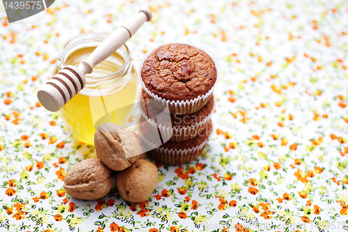 Image of muffins with walnuts and honey