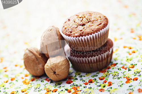 Image of muffins with walnuts and honey