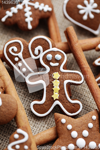 Image of gingerbreads with cinnamon
