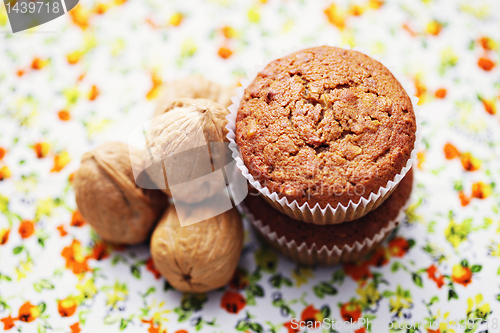 Image of muffins with walnuts and honey