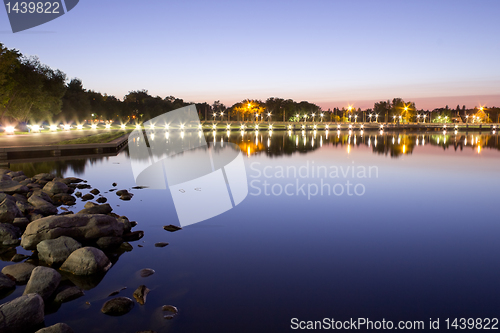 Image of Wascana lake at night