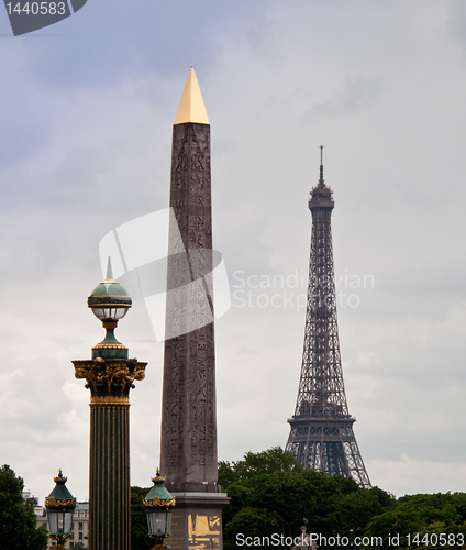 Image of Cleopatra Needle and Eiffel tower