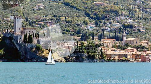 Image of Yacht off Malcesine