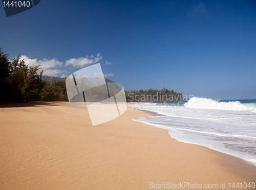 Image of Waves over beach on Lumahai