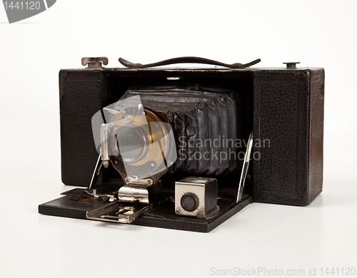 Image of Ancient Camera in front view