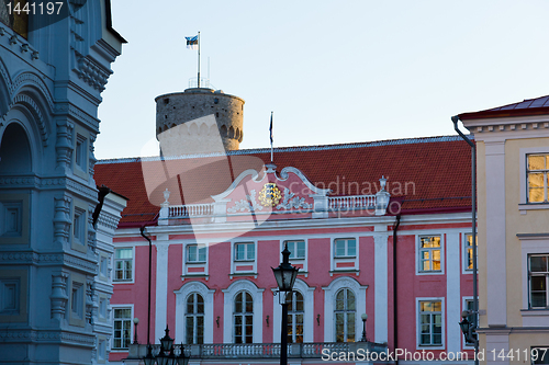 Image of Parliament building in Tallinn