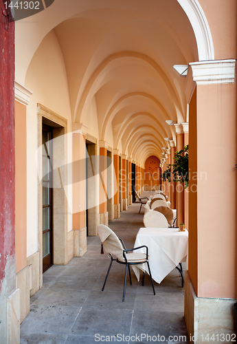 Image of Arched restaurant