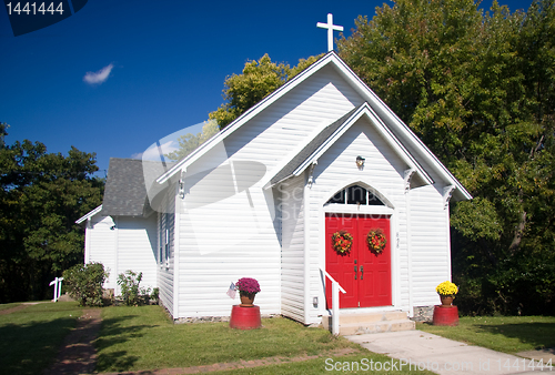 Image of White chapel