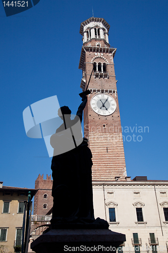 Image of Lamberti tower in Verona