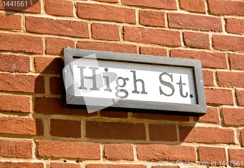 Image of High St sign