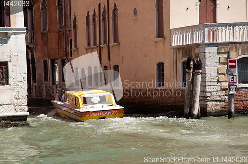 Image of Ambulance in Venice