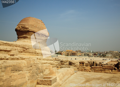 Image of Sphinx and Giza Pyramids in Egypt