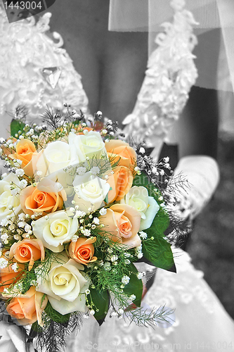 Image of Bride with her bouquet