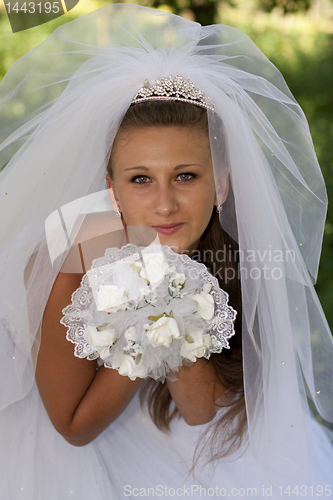 Image of Bride with bouquet