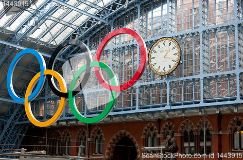 Image of Olympic Rings St Pancras