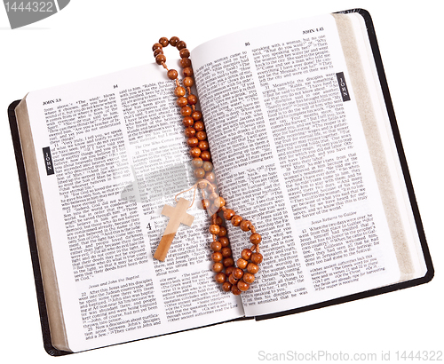 Image of Bible Open to John 3:16 Wooden Rosary 
