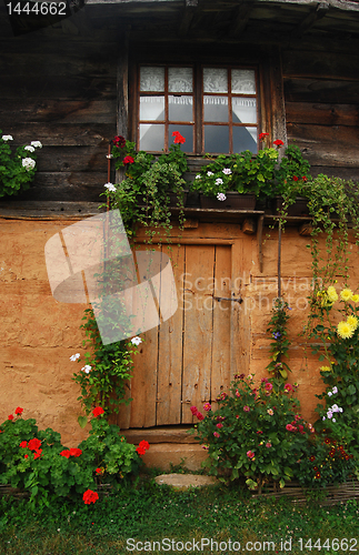 Image of Country house close-up