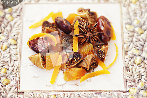 Image of dried fruits