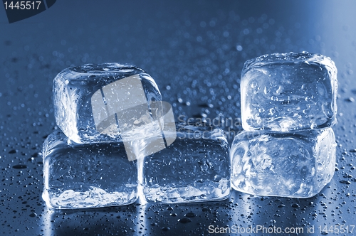 Image of ice cube macro