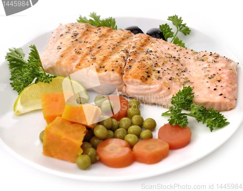 Image of Salmon Fillet With Vegetables