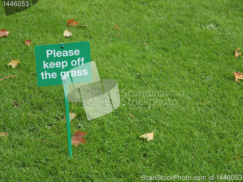 Image of Keep off the grass sign