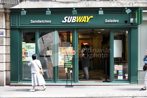 Image of Subway restaurant