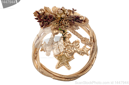 Image of A gold christmas wreath