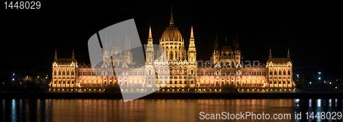 Image of High detail photo of the Parlament in Hungary at night