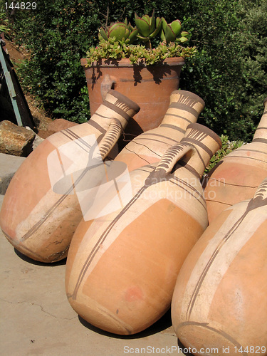 Image of Clay vases (amphors)