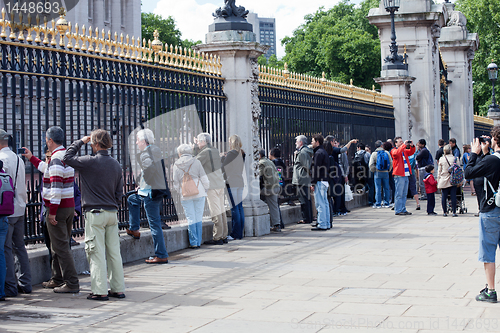 Image of Tourists at the Buckingham Palace, London, UK