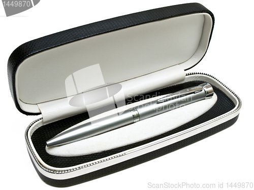Image of ballpoint pen