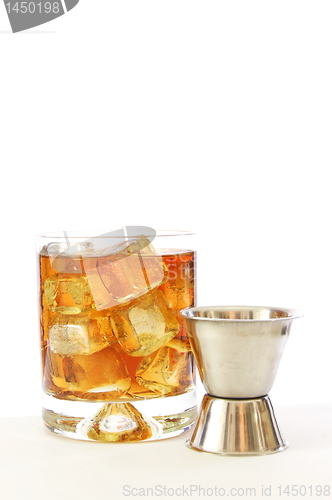 Image of whisky on the rocks