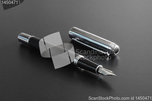 Image of pen