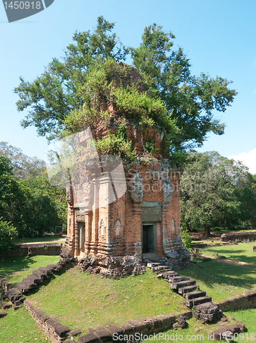 Image of Tower at the Bakong Temple east of Siem Reap, Cambodia