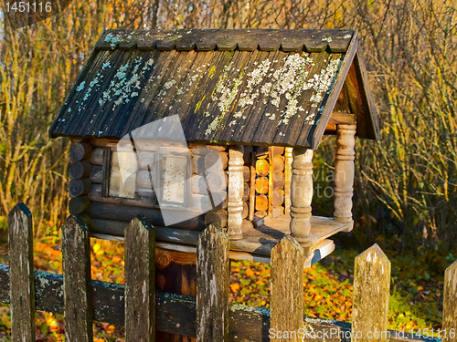 Image of birdhouse