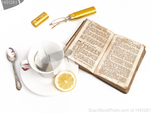 Image of cup of tea with lemon