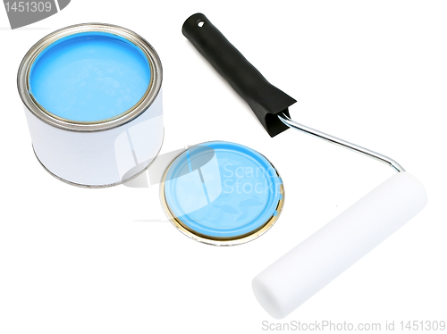 Image of parlon roller near blue color can